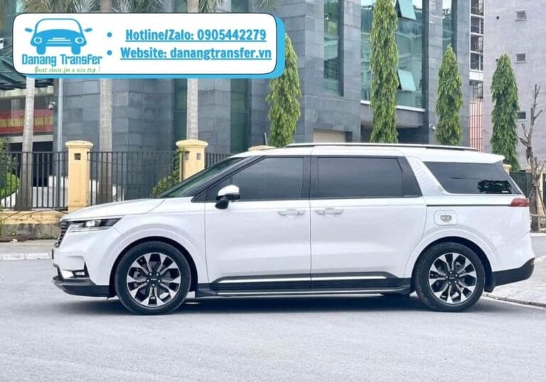 What to Expect When Renting a Da Nang Private Car with a Professional Driver 🚗😊