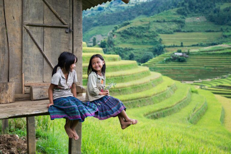 🌏 Best Time to Visit Vietnam – Weather by Month and Region (2026 Guide)